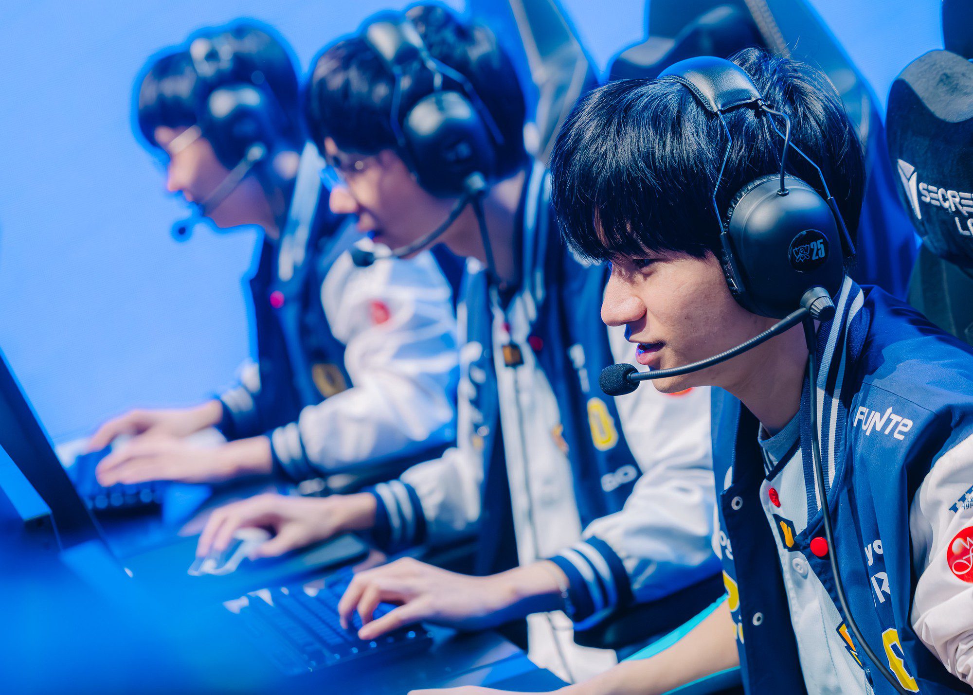 HongQ had a very forgettable performance.
