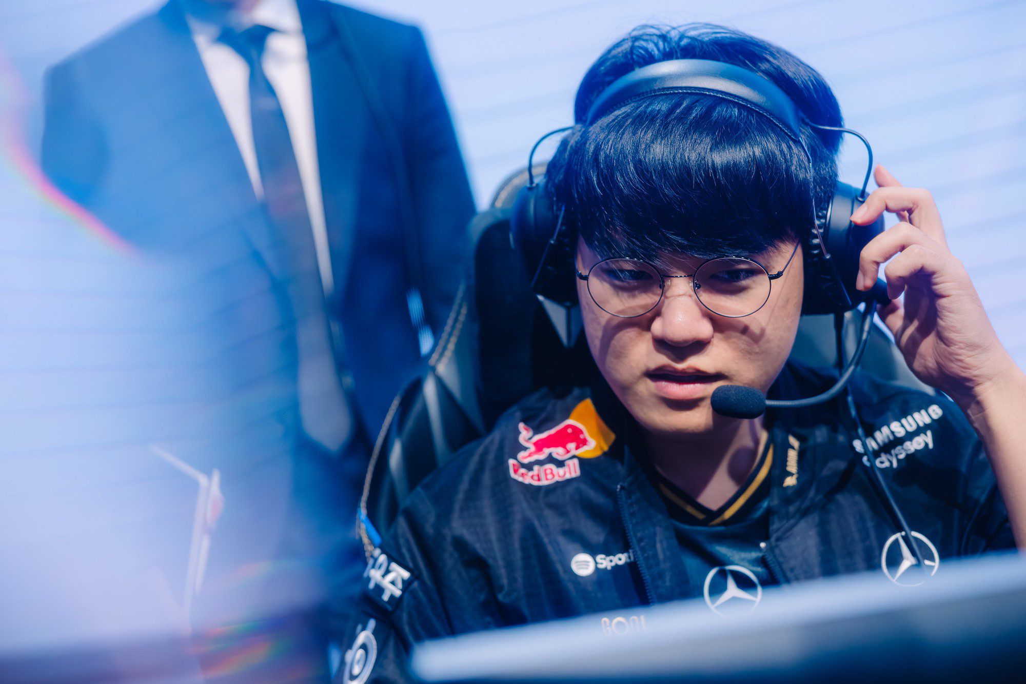 Gumayusi can be considered the best performing player for T1 in both games.
