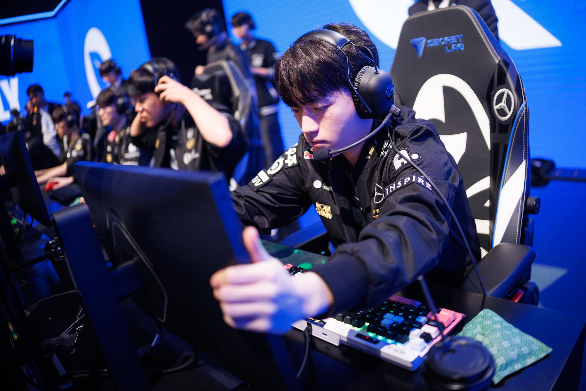 T1 cannot be complacent even though their opponent is just 100 Thieves.