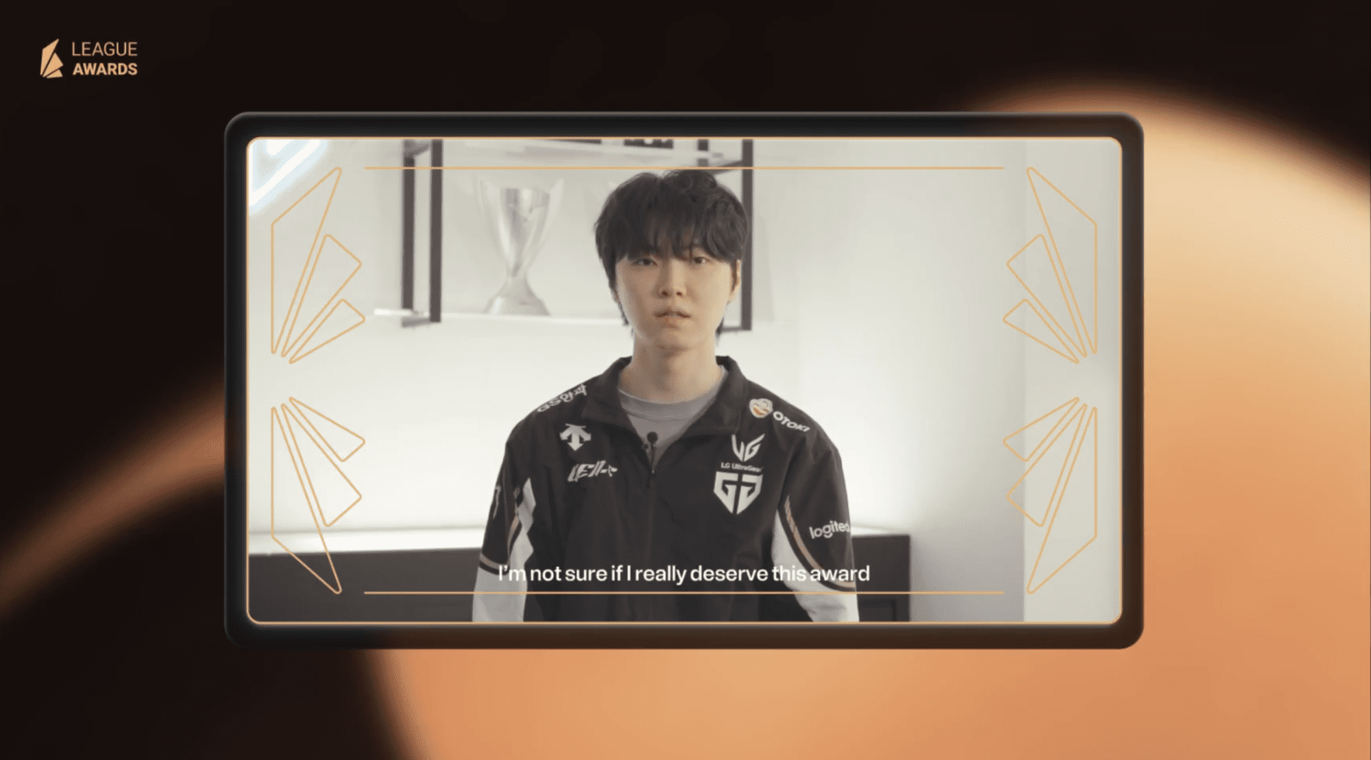 Chovy's humility has sparked heated debates in the community.