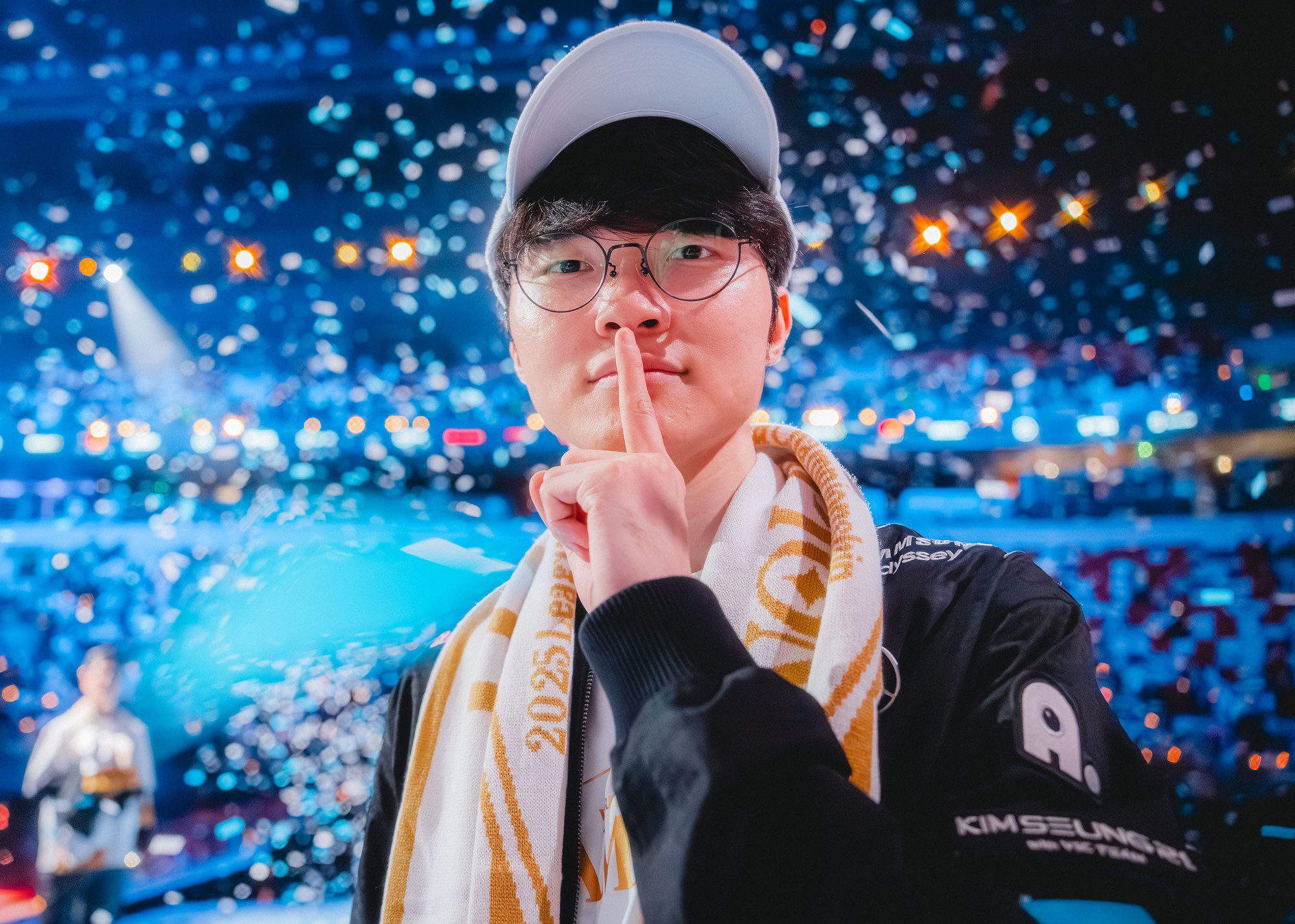 Keria comments on Faker's importance at Worlds 2025.
