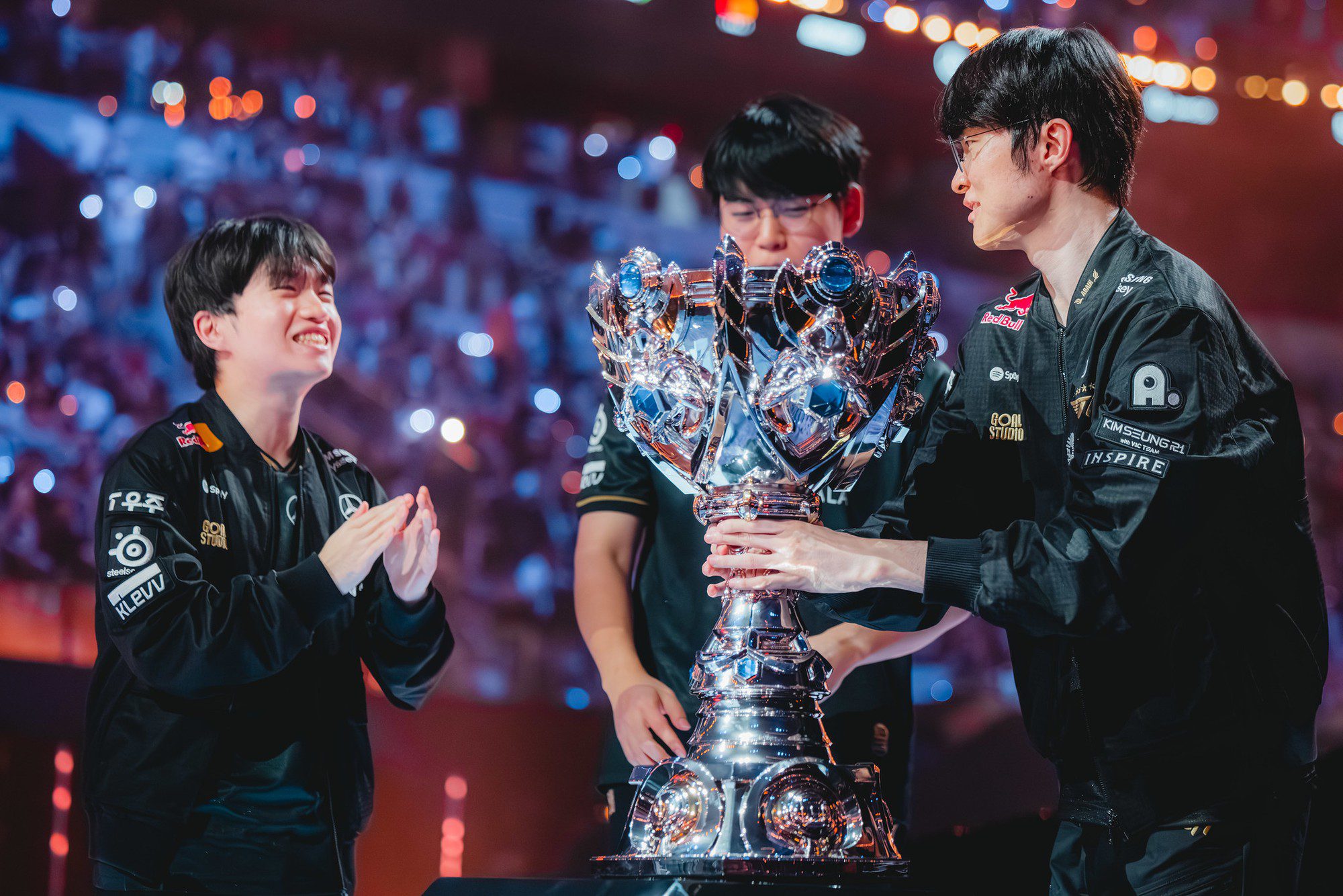 The duo Gu - Ke has officially disbanded.