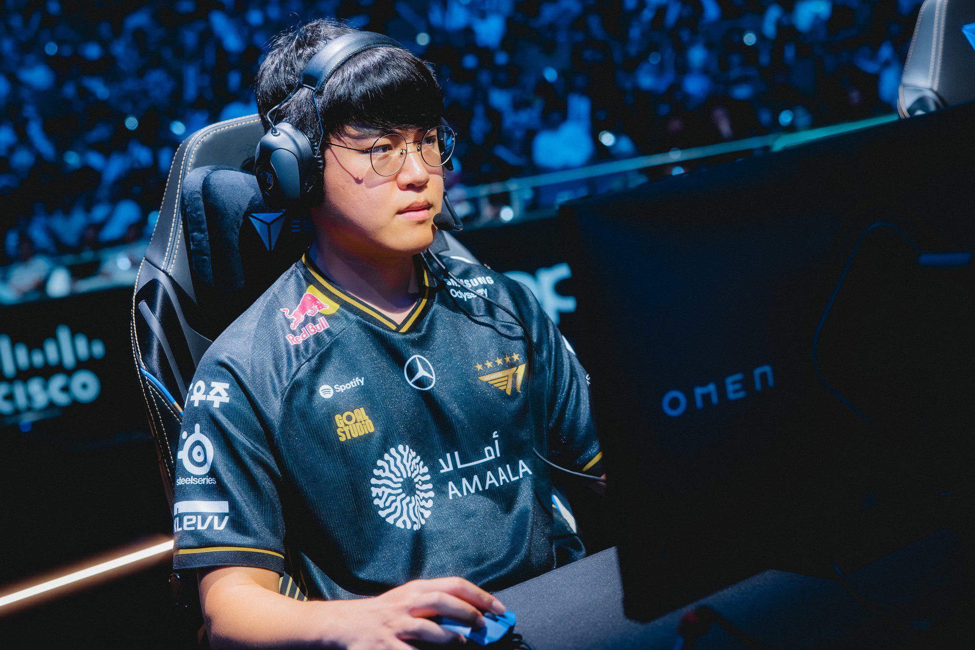It is only now that T1 has managed to play around Gumayusi's Kai'Sa as it should be.