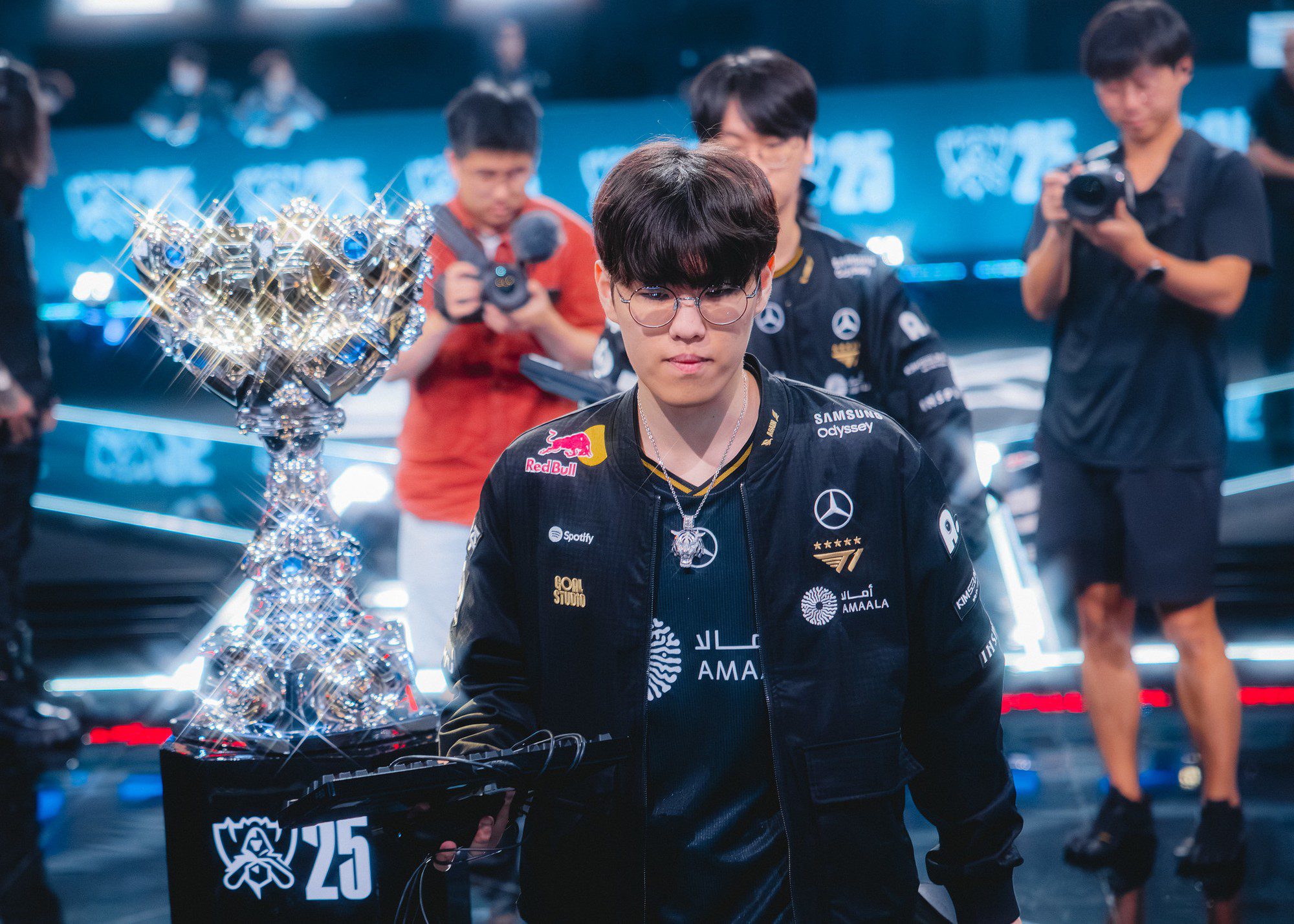 The match T1 - KT carries significant meaning and fate.