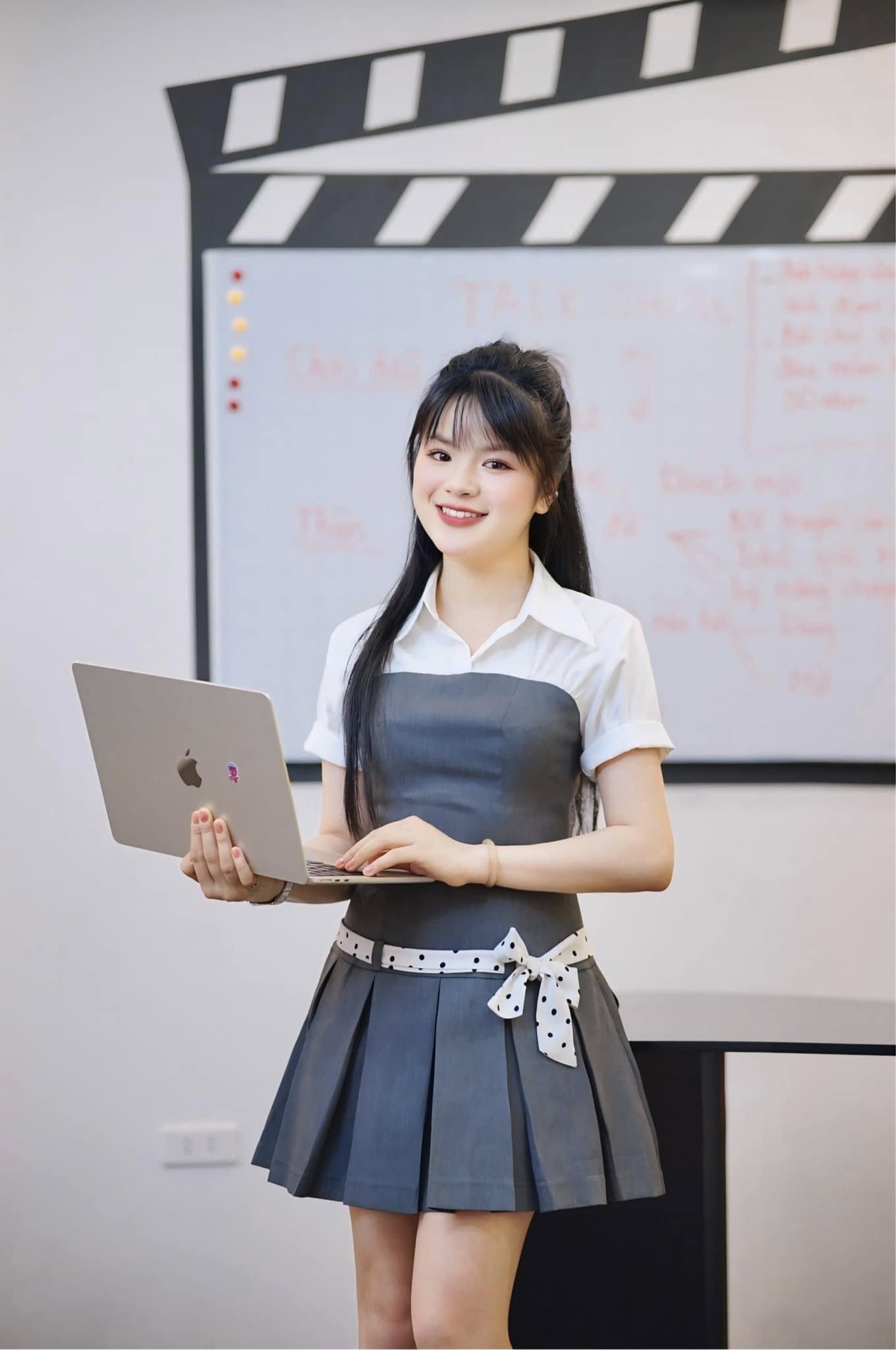 Who is the first-ever commentator for Audition Vietnam in the history of the tournament? - Image 7. Who is the first-ever commentator for Audition Vietnam in the history of the tournament? - Image 7.