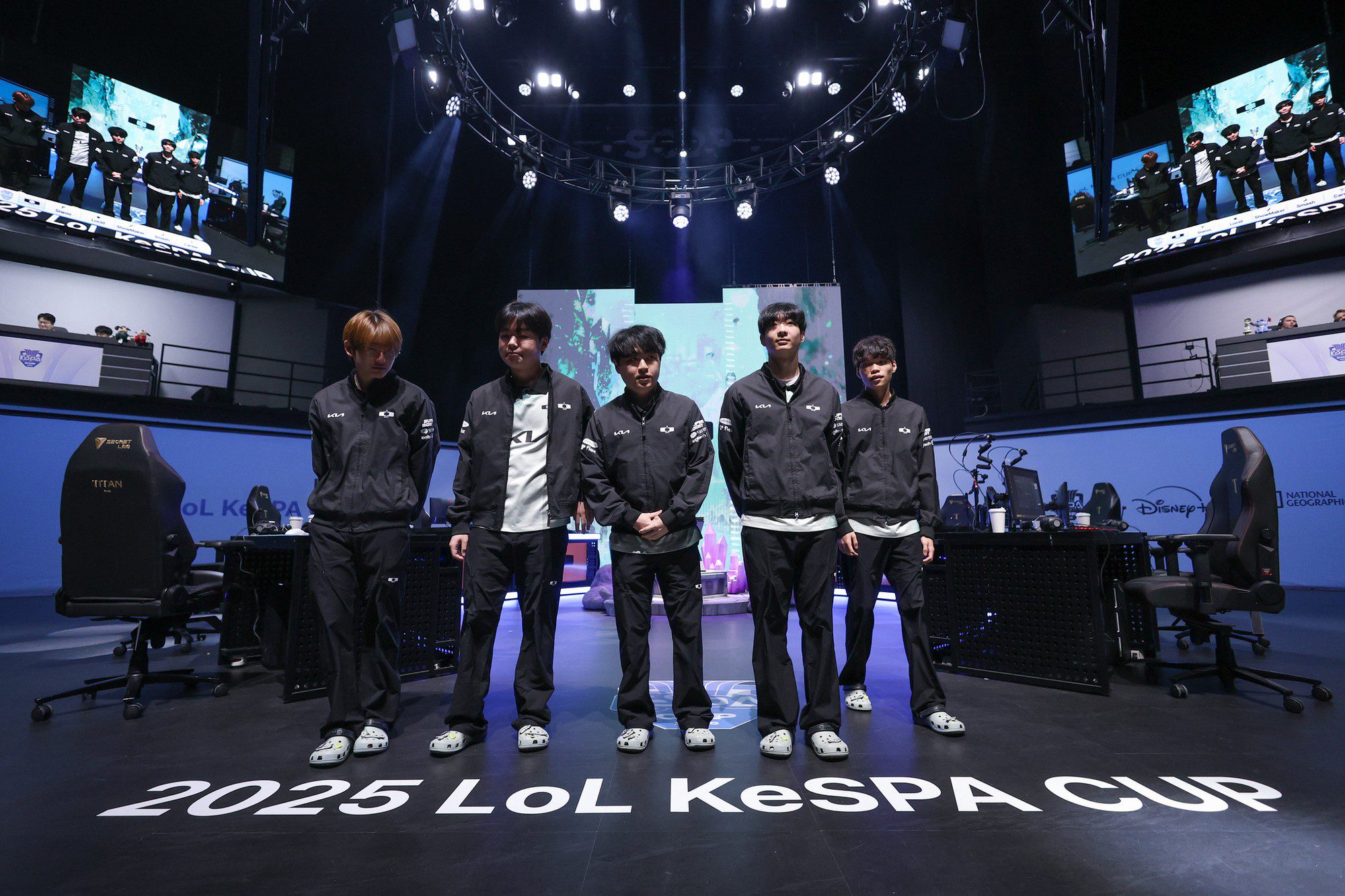 DK's roster shares many similarities with T1