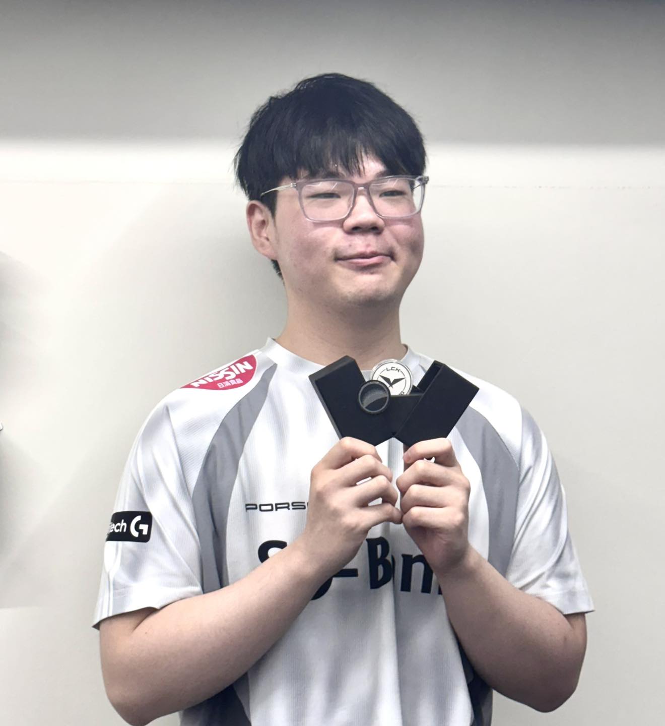 LazyFeel is definitely the player that VCS fans are looking forward to seeing play in the match in Vietnam.