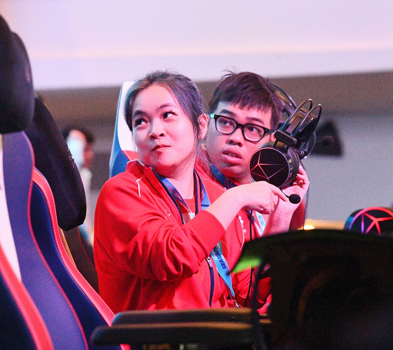 He and his female teammate showcased superior skills and easily won the gold for Audition Vietnam in the finals.