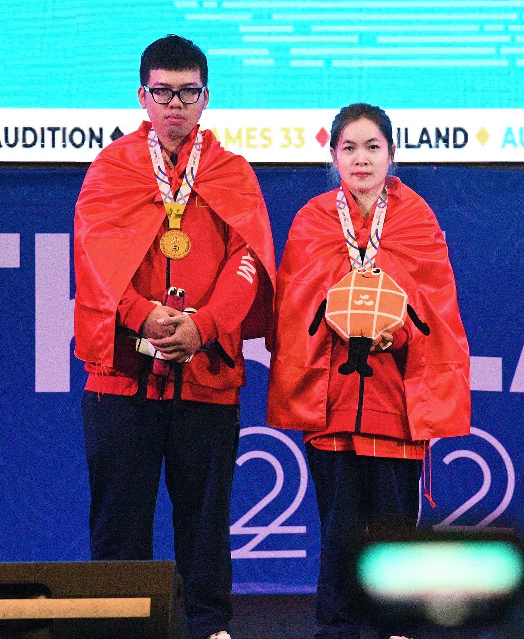 The mixed doubles gold is the sweet fruit for Trường Giang after missing out on the men's singles gold. He stated that he will continue to improve himself to contribute more in upcoming major competitions.