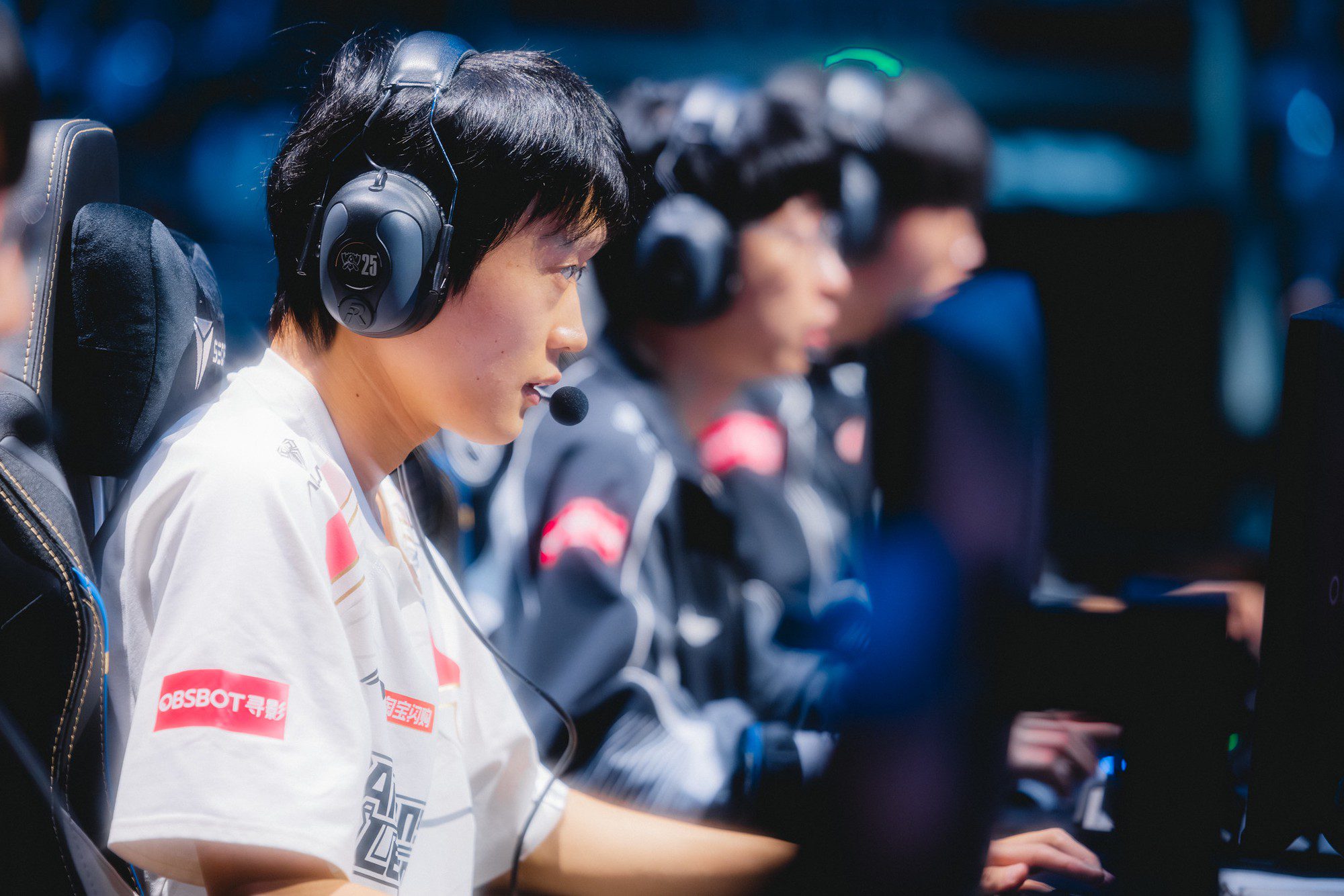 Information has emerged that former coach Tabe of AL has actions of 'disregarding' T1.