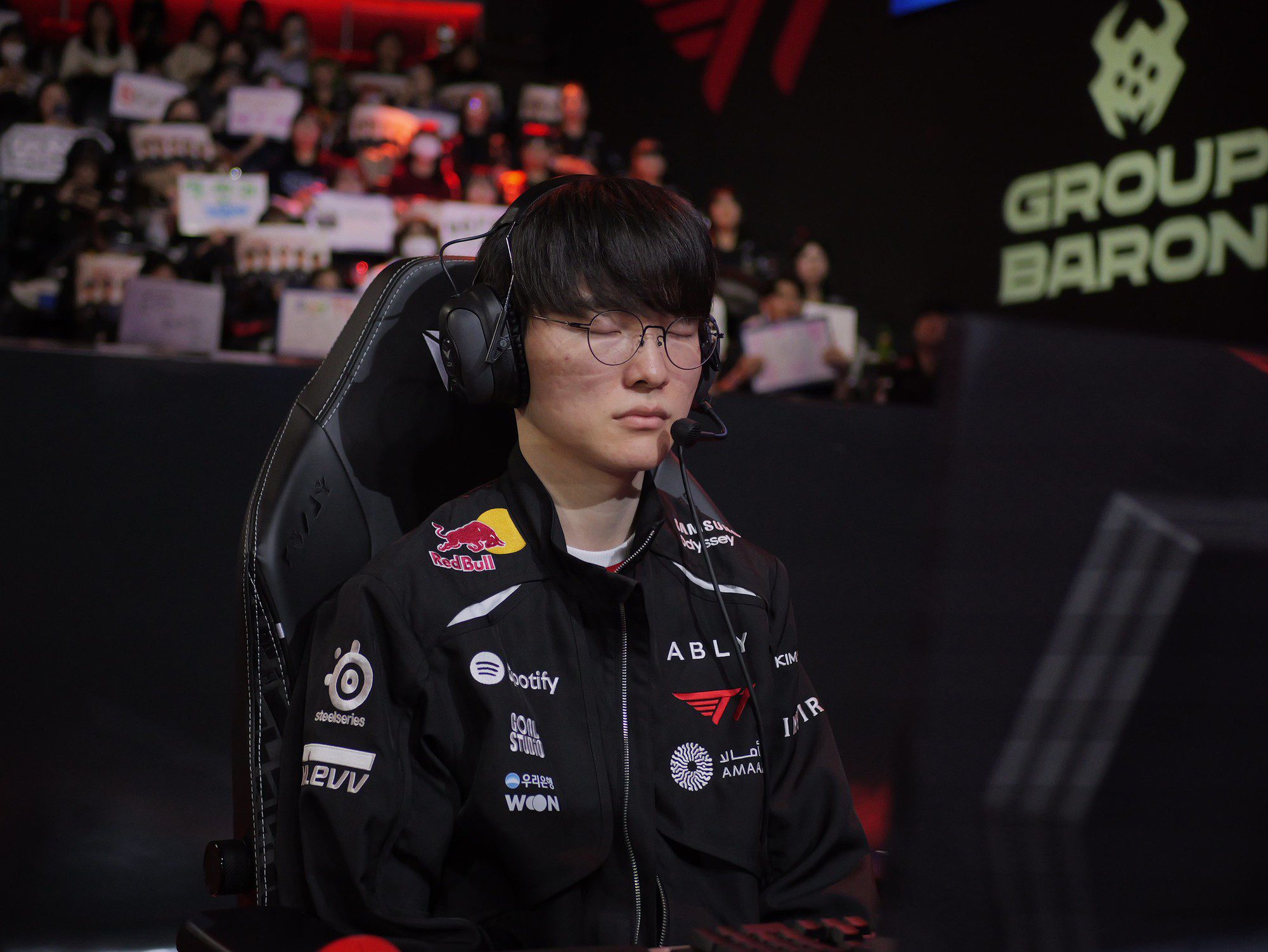 Faker may also be the biggest reason T1 has not used coach-voice.