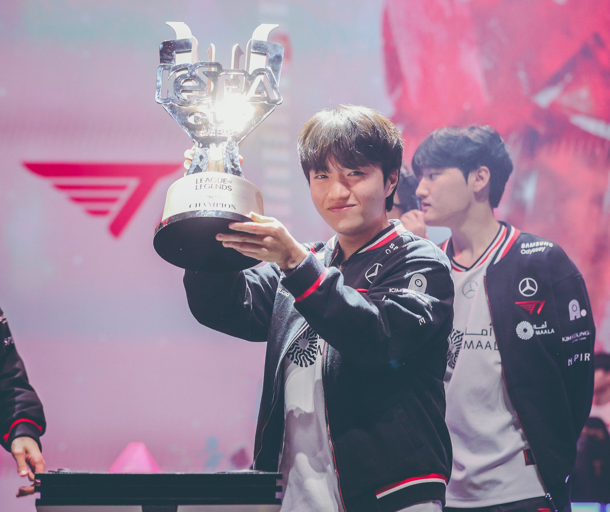 The likelihood of him extending his contract with T1 is very high.