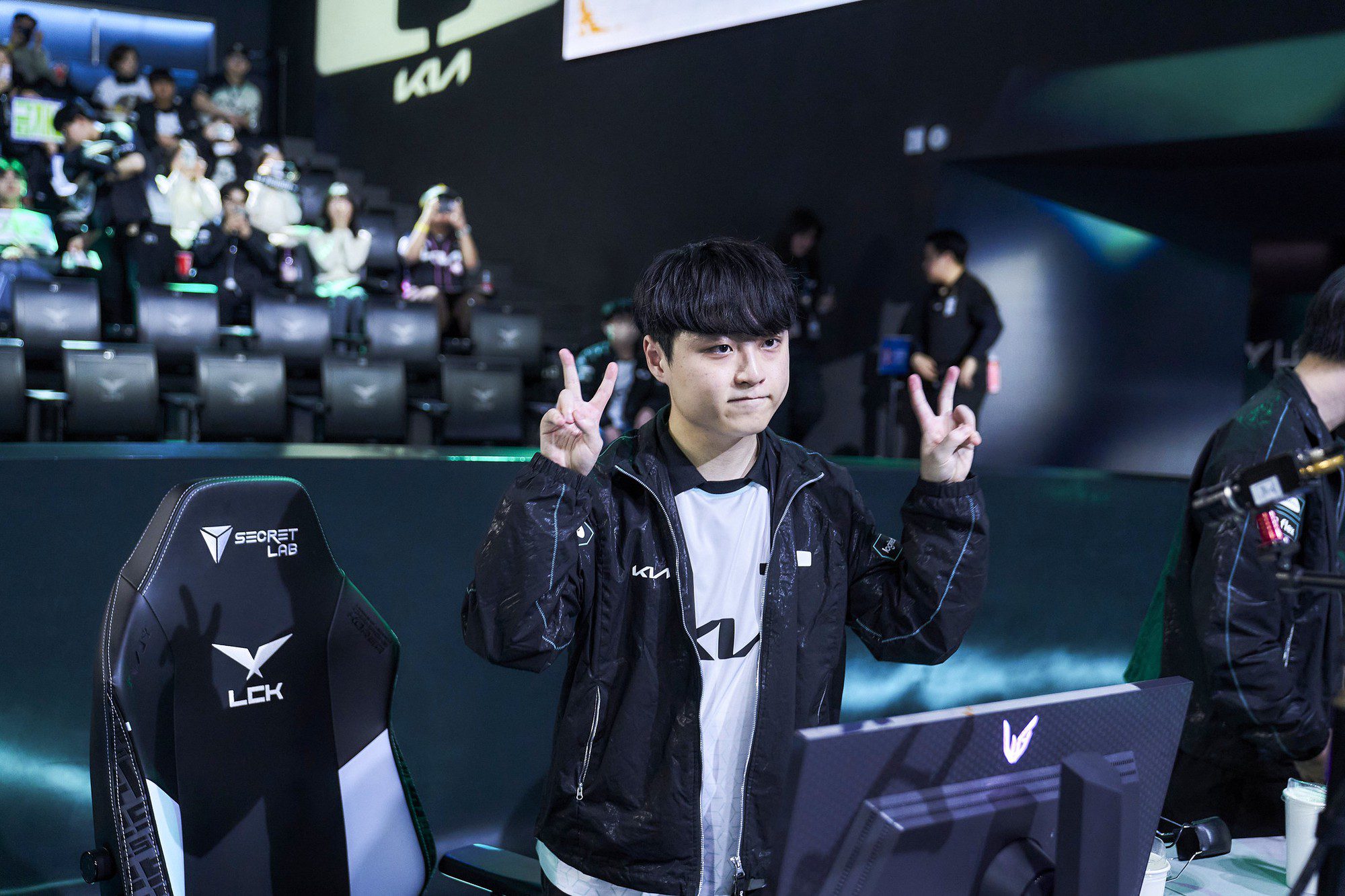 ShowMaker and DK will face even tougher midlaners ahead.