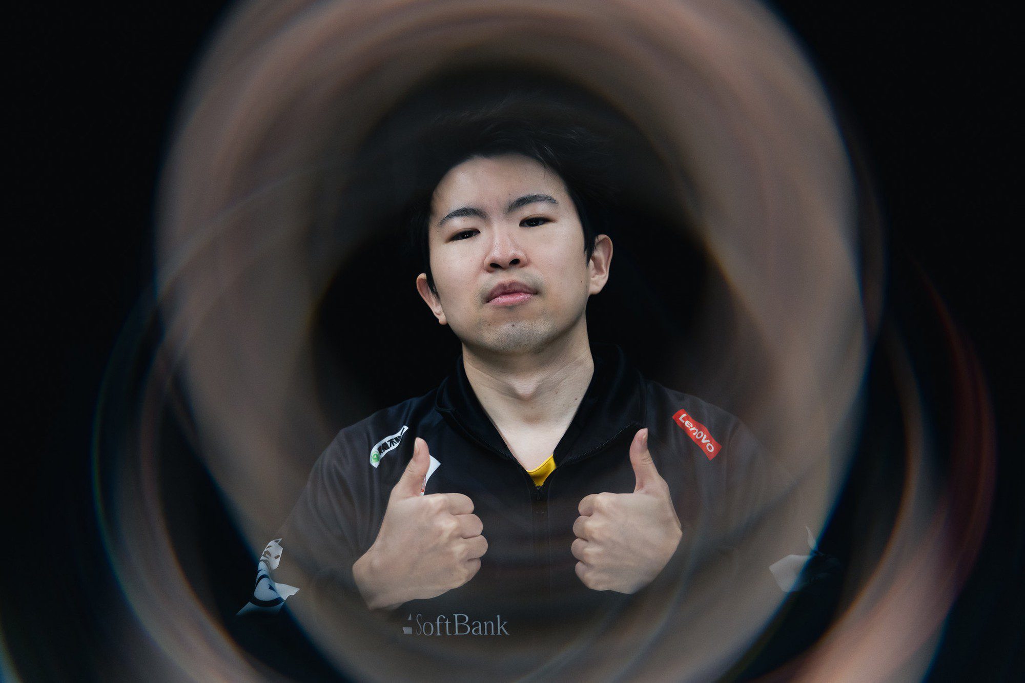 Evi achieved his first career win against GAM with a clean score of 3-0.