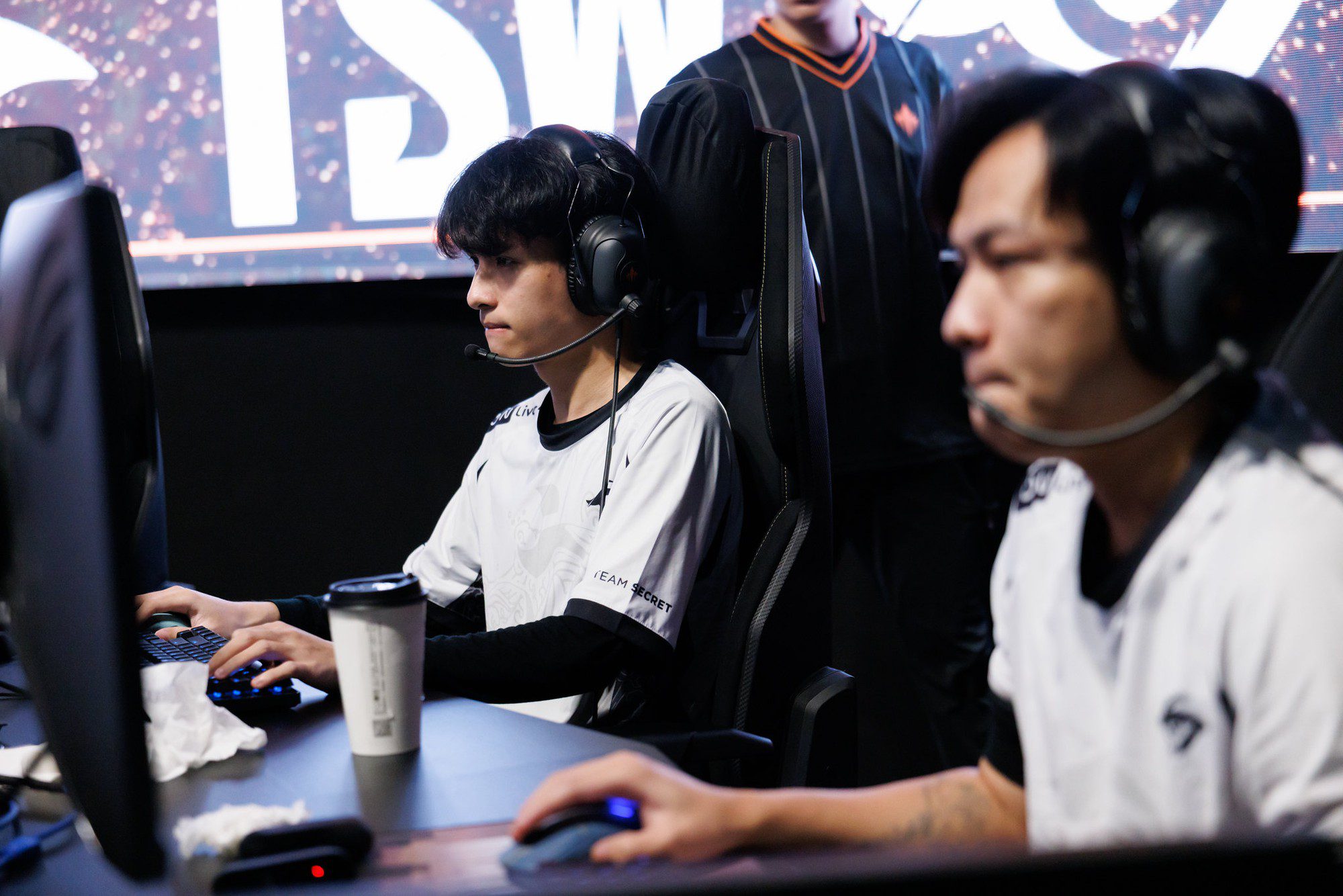 Eddie is the only Vietnamese AD carry featured.