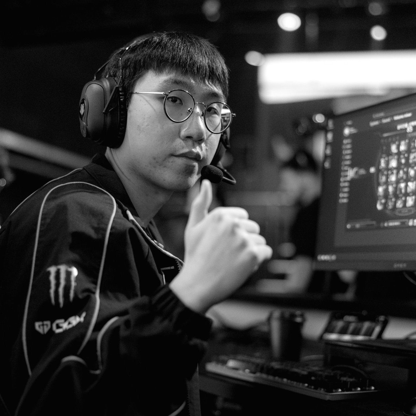 With Riot and KeSPA also getting involved, the situation has become very complicated.