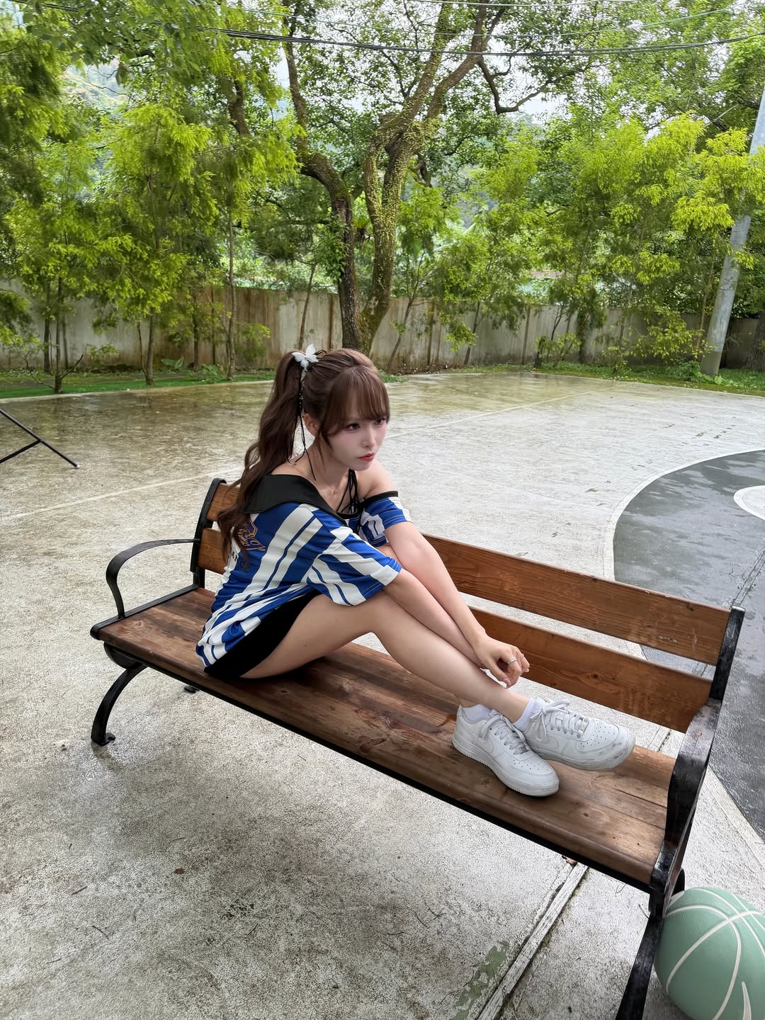 New photo set of Oner's sister